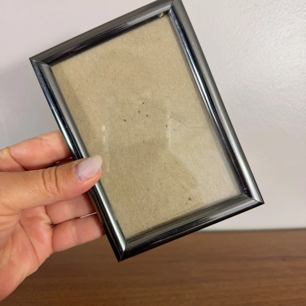 Picture Frame 3.5x5 Silver Good Chrome Metal Tabletop Minimalist